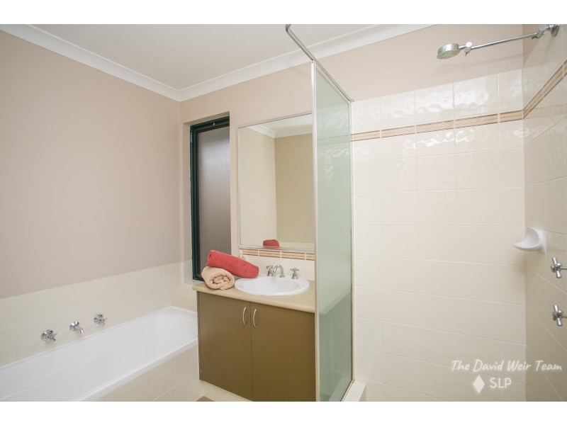 1D Chichester Way, Nollamara WA 6061