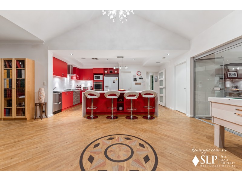 15 Cesare Circle, Madeley WA 6065