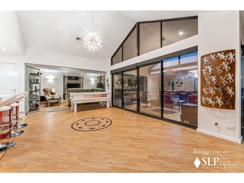 15 Cesare Circle, Madeley WA 6065