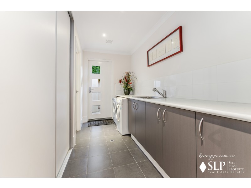 15 Cesare Circle, Madeley WA 6065