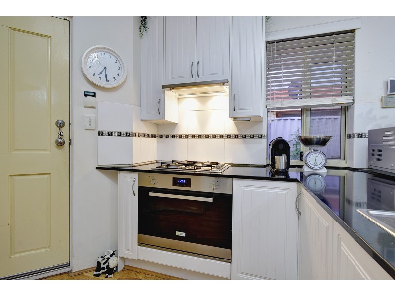 20 Ollera Meander, Carramar WA 6031