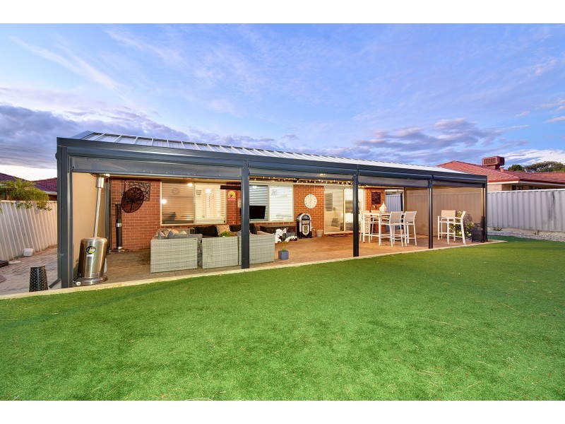 20 Ollera Meander, Carramar WA 6031