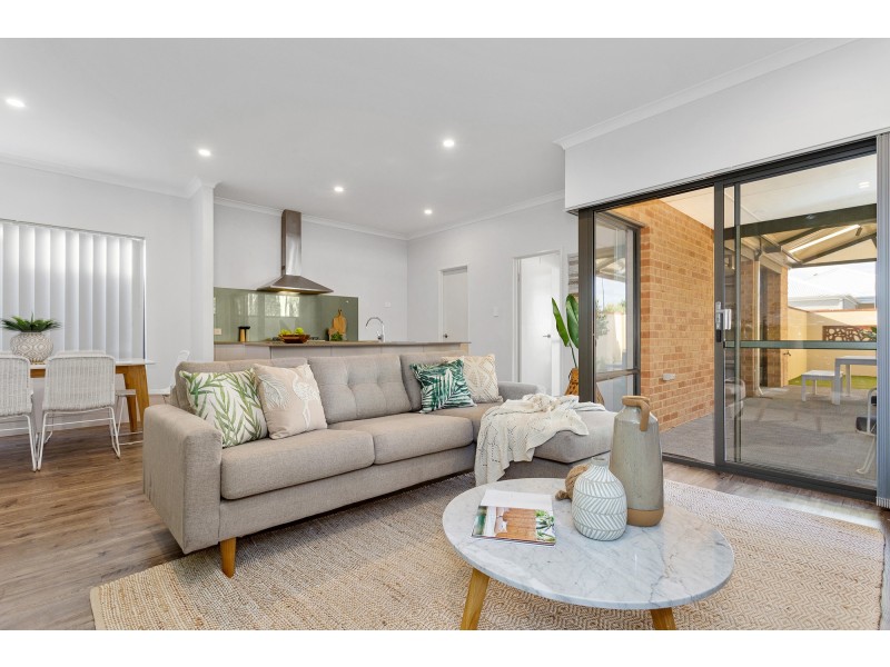 36 Boulton Loop, Ellenbrook WA 6069