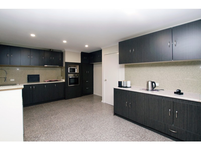 9 Russon Court, Alexander Heights WA 6064