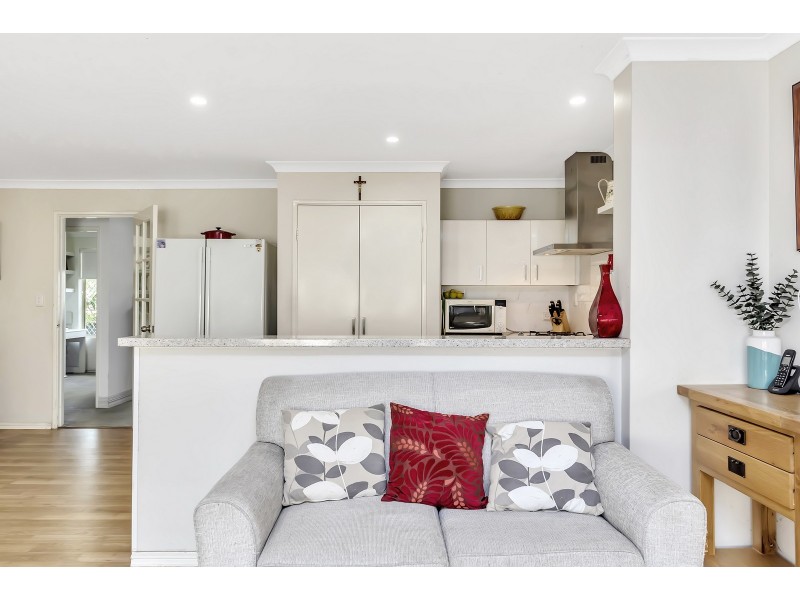 2 Grimsel Court, Coodanup WA 6210