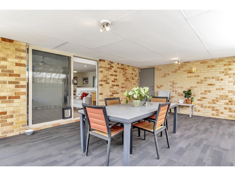 2 Grimsel Court, Coodanup WA 6210