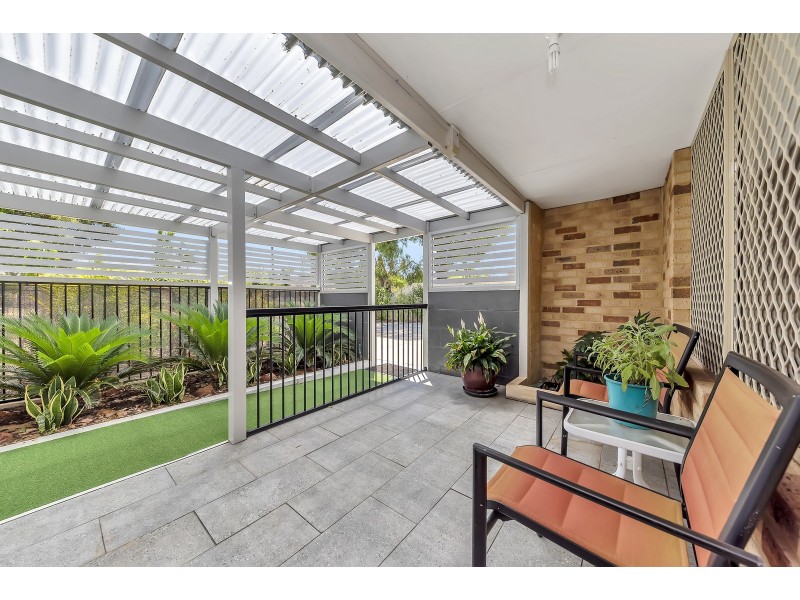 2 Grimsel Court, Coodanup WA 6210