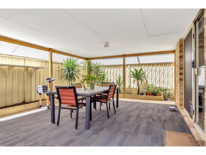 2 Grimsel Court, Coodanup WA 6210