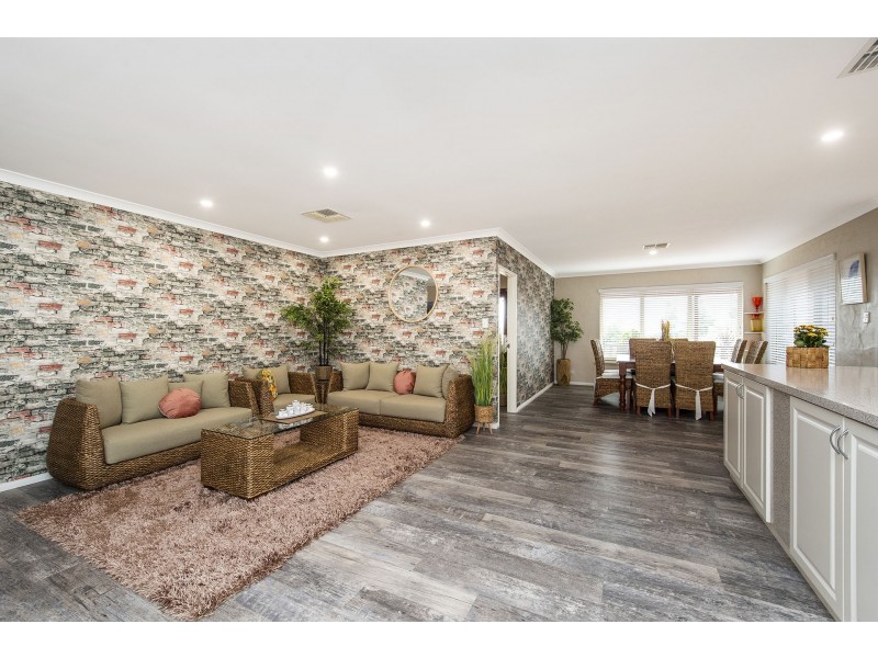 14 Murdoch Drive, Singleton WA 6175