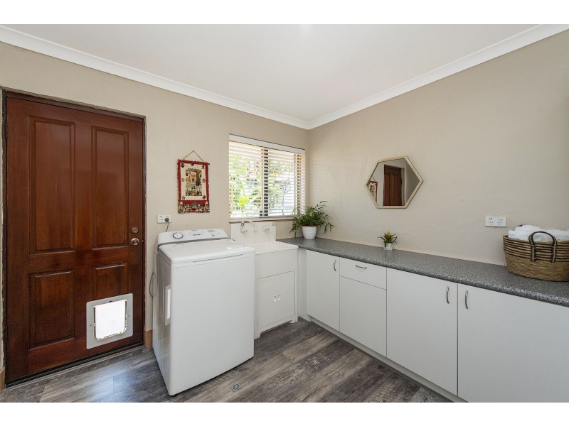 14 Murdoch Drive, Singleton WA 6175