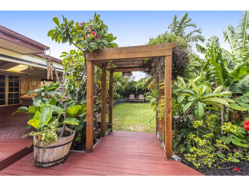 14 Murdoch Drive, Singleton WA 6175