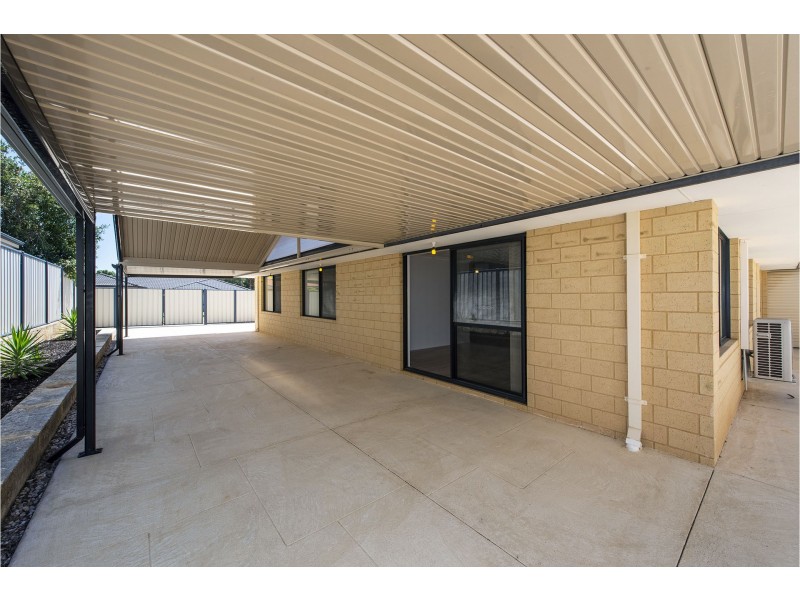 321 Oakmont Avenue, Meadow Springs WA 6210