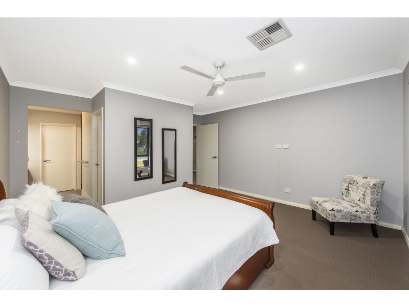 91 Hudson Drive, Dudley Park WA 6210