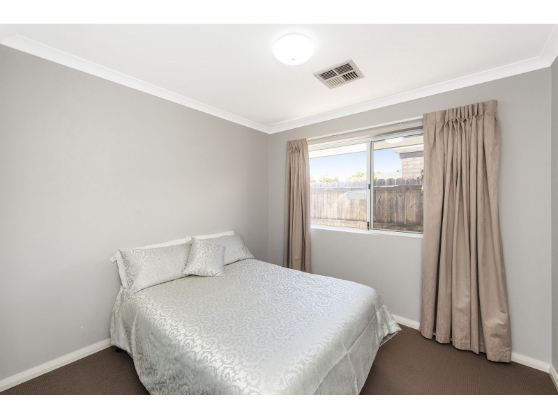 91 Hudson Drive, Dudley Park WA 6210