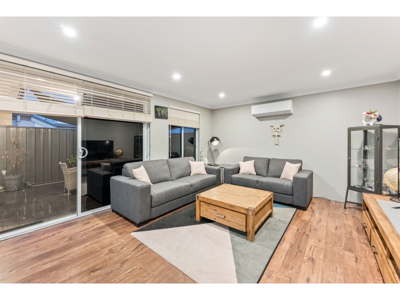 6 Gecko Way, Banksia Grove WA 6031