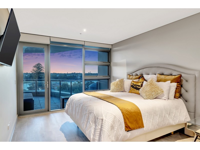 18/1 Barracks Lane, Mandurah WA 6210