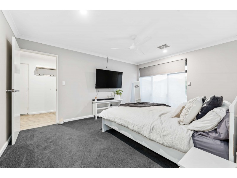 107 Boomerang Loop, Banksia Grove WA 6031