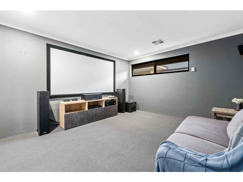 107 Boomerang Loop, Banksia Grove WA 6031