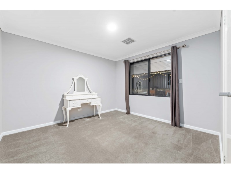 107 Boomerang Loop, Banksia Grove WA 6031