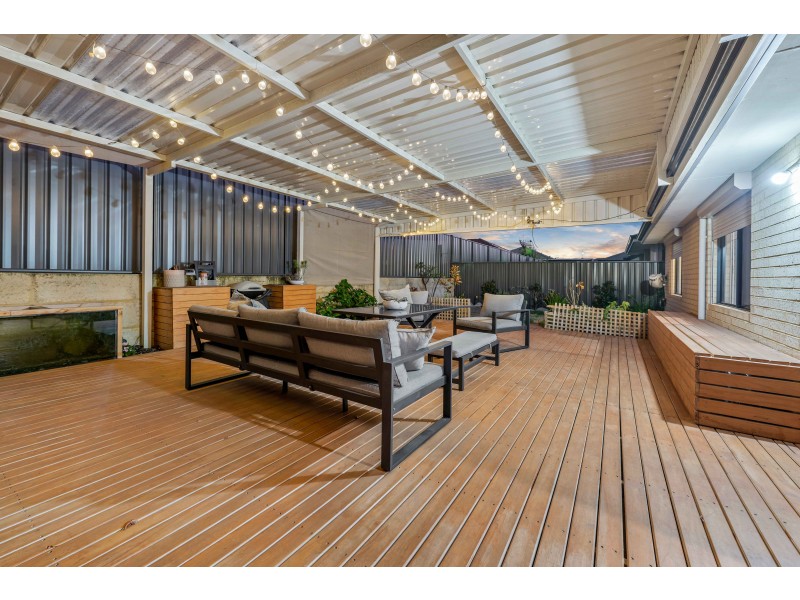 107 Boomerang Loop, Banksia Grove WA 6031