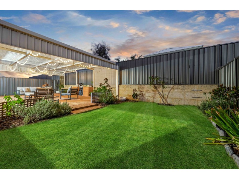 107 Boomerang Loop, Banksia Grove WA 6031