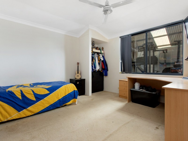 7 Araluen Crescent, Bertram WA 6167