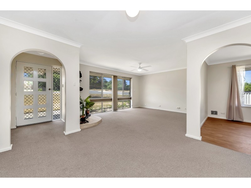 92 Leighton Road, Halls Head WA 6210