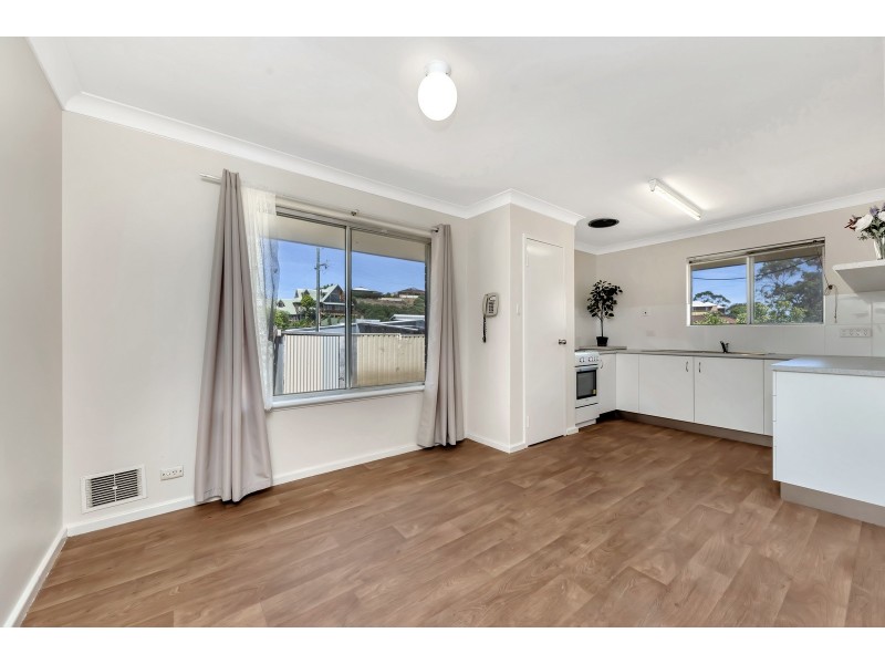 92 Leighton Road, Halls Head WA 6210