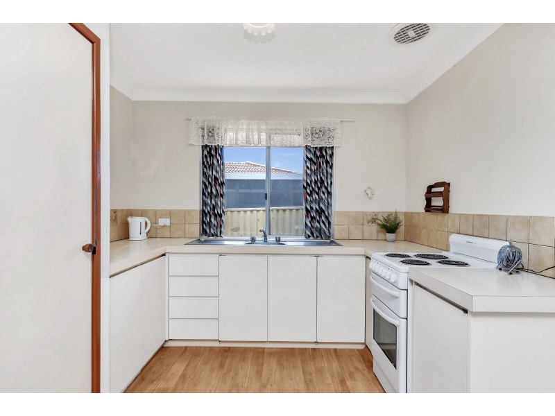 92 Leighton Road, Halls Head WA 6210