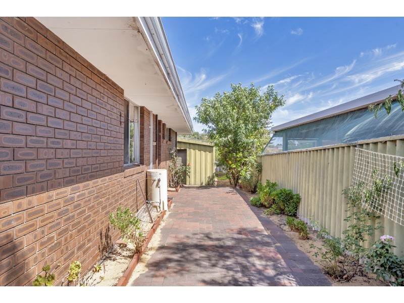 92 Leighton Road, Halls Head WA 6210