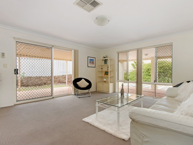 144 Dalrymple Drive, Leda WA 6170