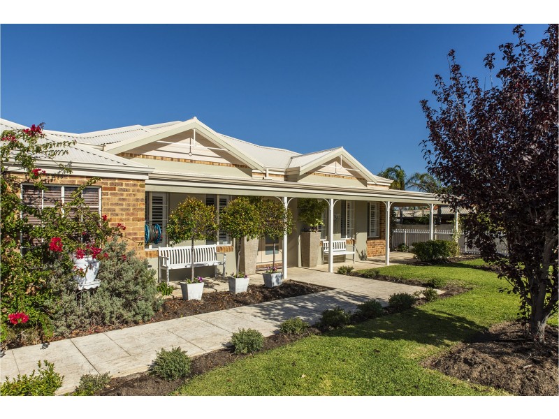 16 Arrowsmith Avenue, Ellenbrook WA 6069