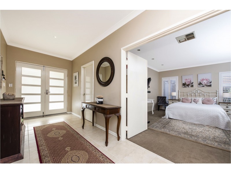 16 Arrowsmith Avenue, Ellenbrook WA 6069