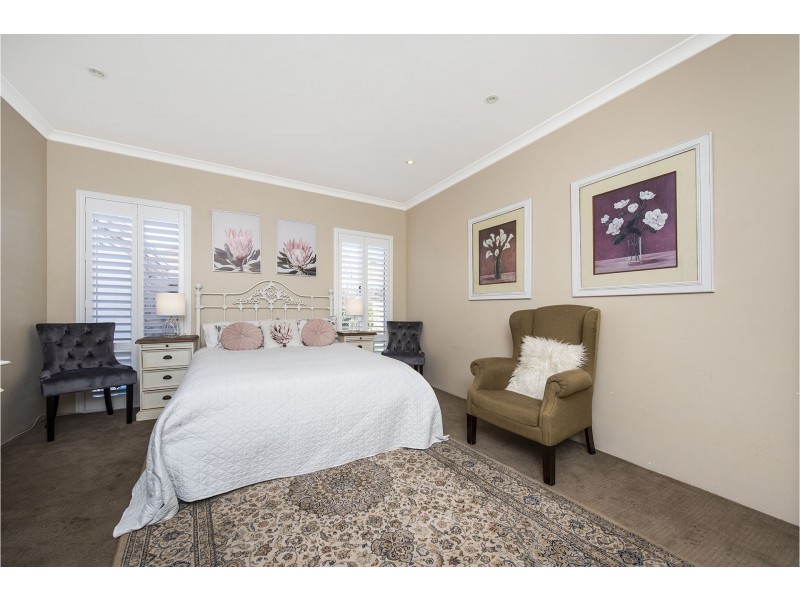 16 Arrowsmith Avenue, Ellenbrook WA 6069