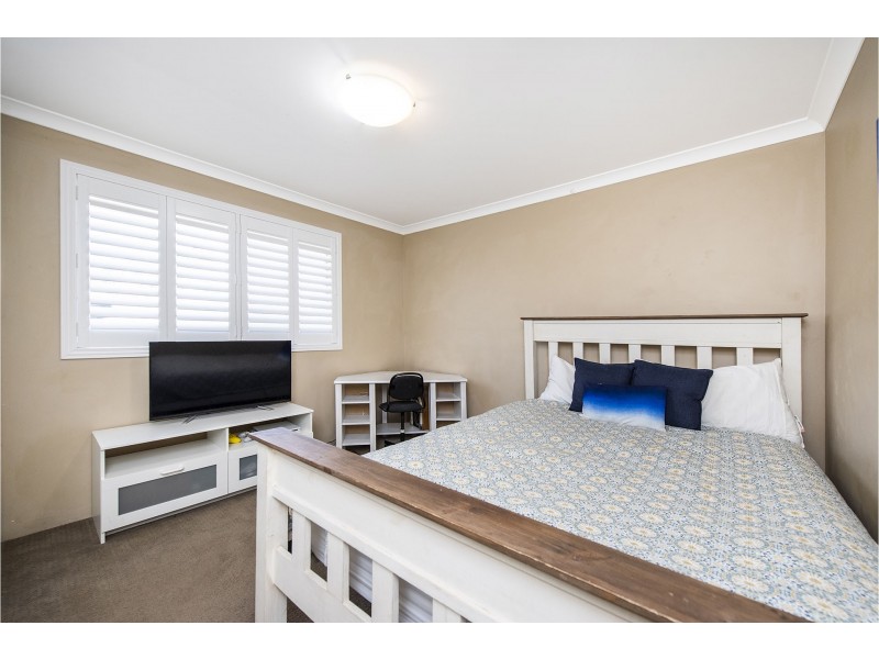 16 Arrowsmith Avenue, Ellenbrook WA 6069