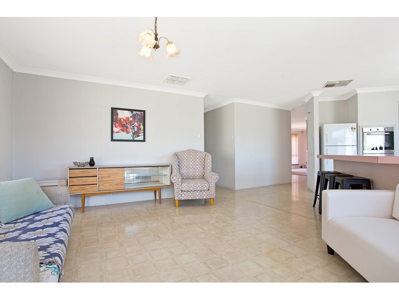 18 Grampians Heights, Mirrabooka WA 6061