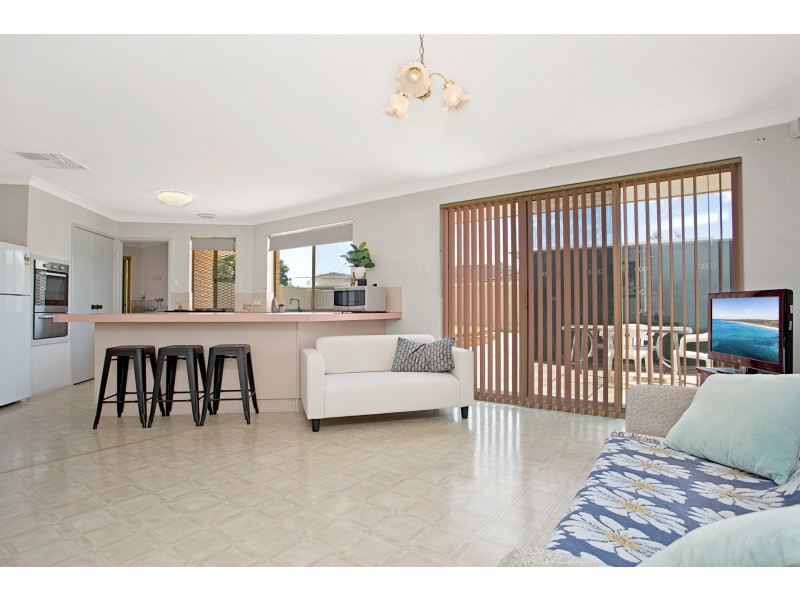 18 Grampians Heights, Mirrabooka WA 6061