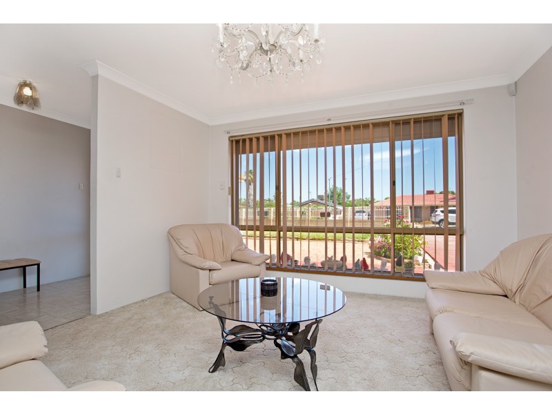 18 Grampians Heights, Mirrabooka WA 6061