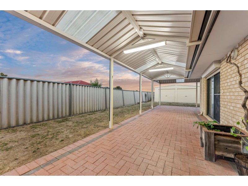 3 Ghost Gum Boulevard, Banksia Grove WA 6031