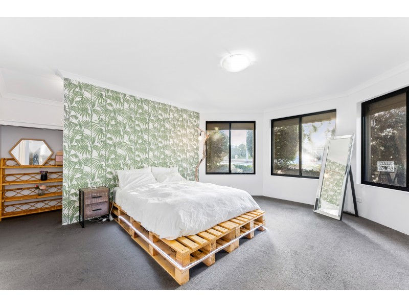 3 Ghost Gum Boulevard, Banksia Grove WA 6031