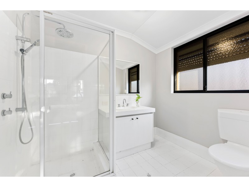 3 Ghost Gum Boulevard, Banksia Grove WA 6031