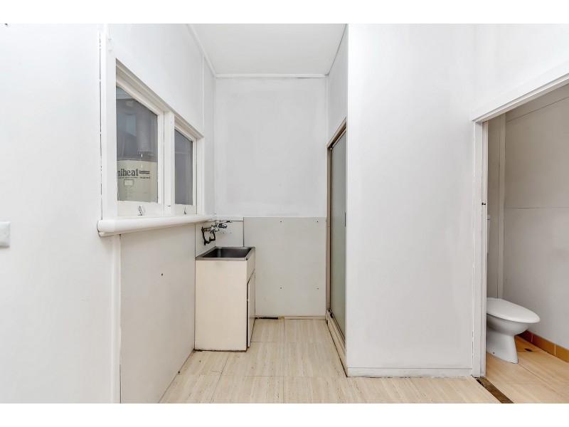 12 Murray Crescent, Halls Head WA 6210