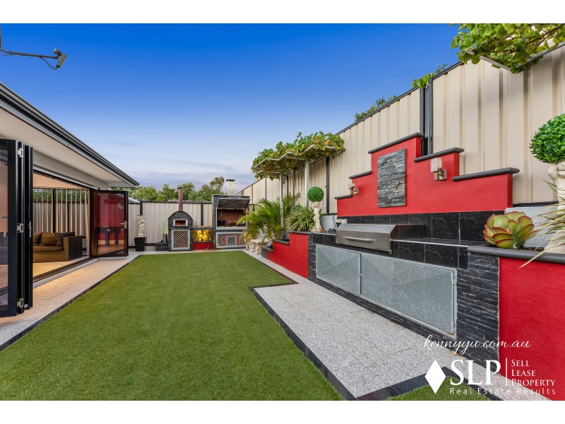 3 Trent Bridge Avenue, Madeley WA 6065