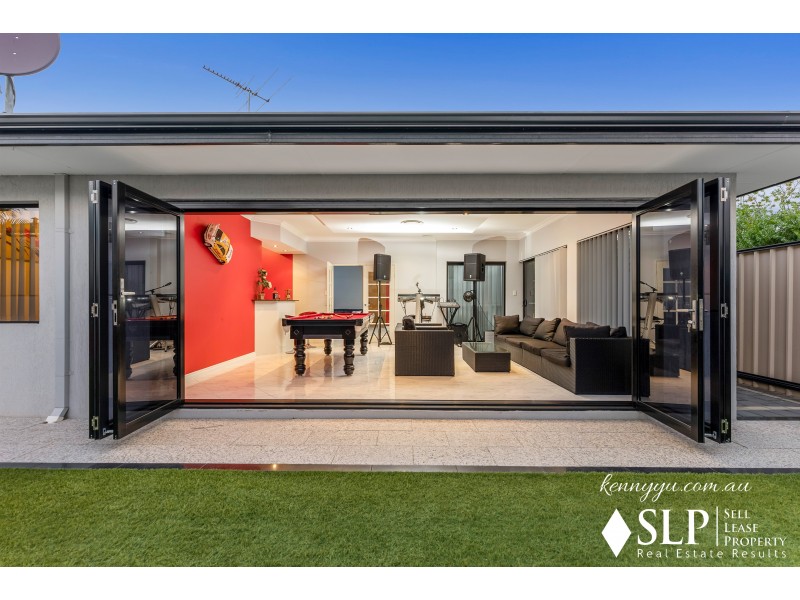 3 Trent Bridge Avenue, Madeley WA 6065