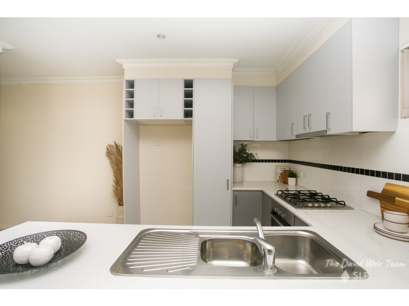 2B Montrose Way, Nollamara WA 6061