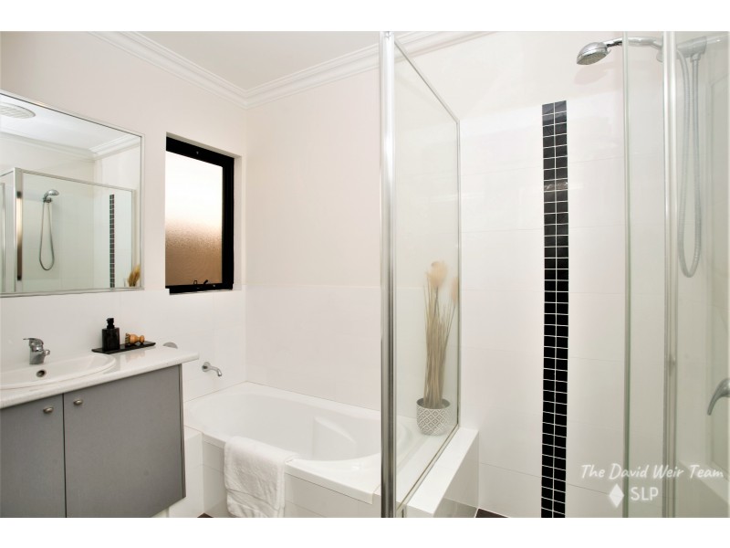 2B Montrose Way, Nollamara WA 6061