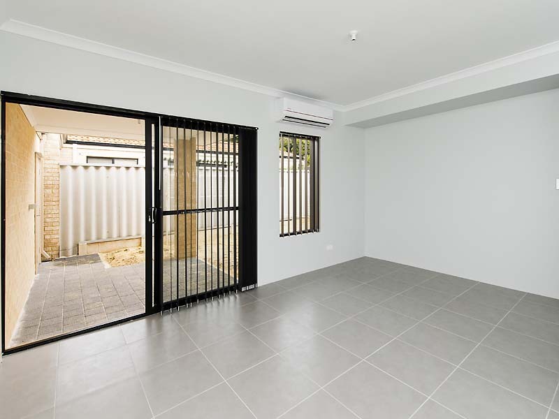 24A Eastbourne Crescent, Nollamara WA 6061