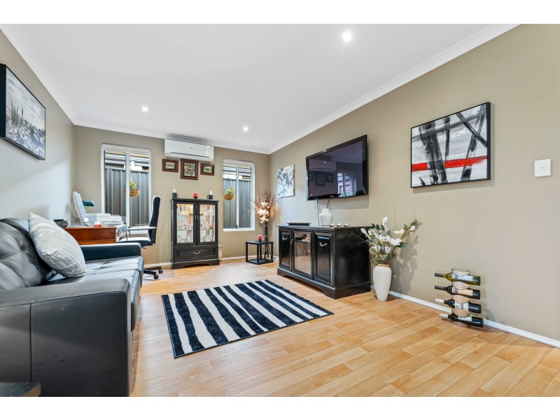 18 Paludosa Link, Banksia Grove WA 6031