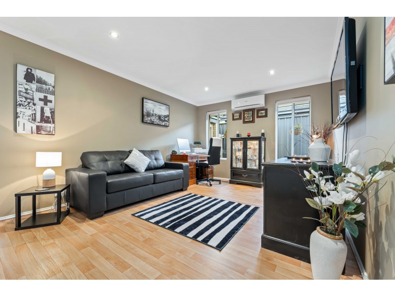 18 Paludosa Link, Banksia Grove WA 6031