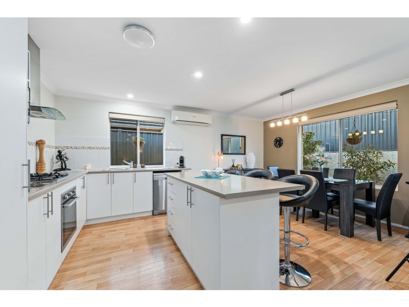 18 Paludosa Link, Banksia Grove WA 6031